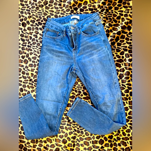 Ashley Mason Denim - Ashley Mason juniors sz 5 light Blue Jeans